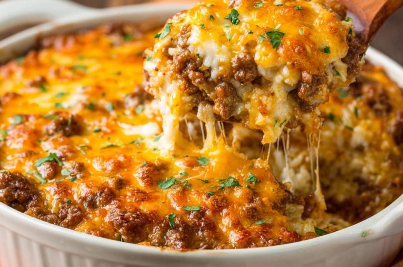 Cheesy Beef & Rice Bake